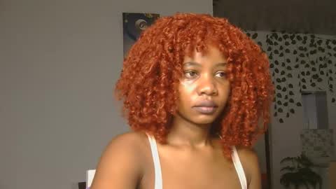 lucky_n_shyshy online show from December 2, 2025, 12:32 pm