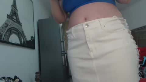 Ana online show from December 2, 2025, 12:21 pm