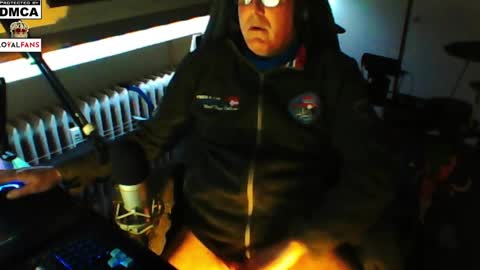 Snapshot of luckyfreak1 chatting on January 10, 2025, 6:17 pm call me Stefan online show from January 10, 2025, 6:17 pm