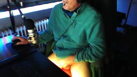 Snapshot of luckyfreak1 chatting on October 11, 2025, 5:50 am call me Stefan online show from October 11, 2025, 5:50 am