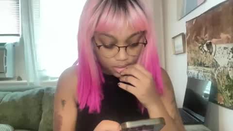 luckylaci777 online show from October 1, 2025, 5:08 pm