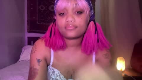 luckylaci777 online show from November 5, 2025, 5:40 am