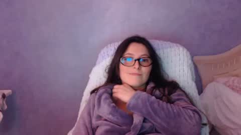 Snapshot of luckylinda23 chatting on April 19, 2026, 6:10 pm luckylinda23 online show from April 19, 2026, 6:10 pm