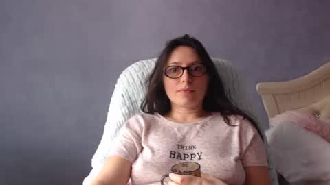 Snapshot of luckylinda23 chatting on April 29, 2026, 9:02 am luckylinda23 online show from April 29, 2026, 9:02 am