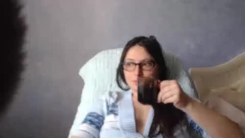 Snapshot of luckylinda23 chatting on May 19, 2026, 9:59 am luckylinda23 online show from May 19, 2026, 9:59 am