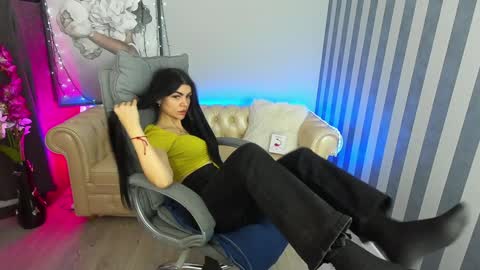 Monika online show from January 21, 2025, 4:48 pm