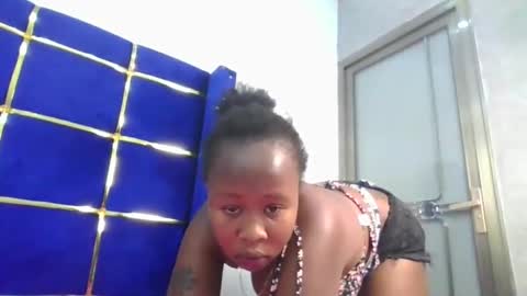 Snapshot of luckyy0001 chatting on October 16, 2025, 9:05 pm Lopez online show from October 16, 2025, 9:05 pm