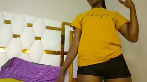 brielle online show from February 28, 2025, 11:45 pm