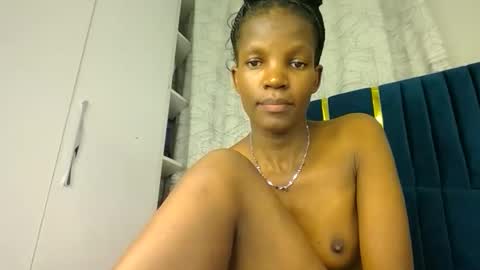 brielle online show from October 12, 2025, 6:51 pm