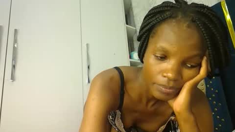 Snapshot of luckyy003 chatting on February 21, 2026, 11:06 pm brielle online show from February 21, 2026, 11:06 pm