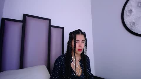   online show from November 23, 2025, 4:23 am