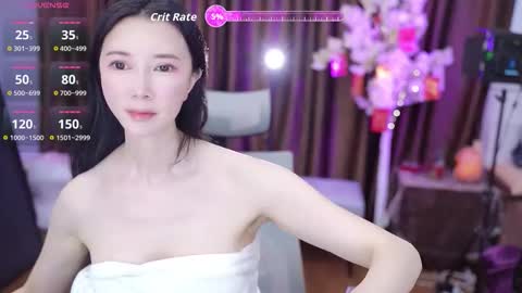 Lucy online show from October 1, 2025, 12:44 pm