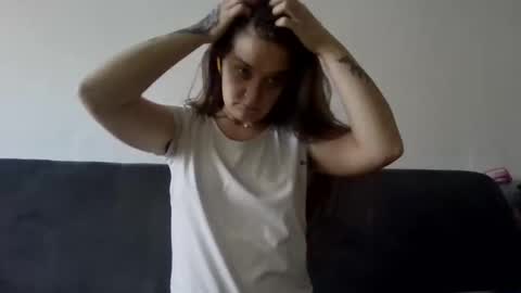 Snapshot of lucy_angel5 chatting on February 4, 2026, 9:15 am Lucy online show from February 4, 2026, 9:15 am