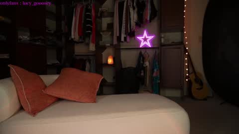 Lucy. online show from January 13, 2025, 1:02 am