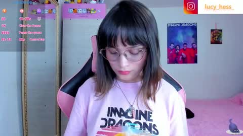 Lucy online show from December 19, 2025, 9:33 pm