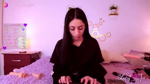 Luciana online show from October 15, 2025, 3:28 am