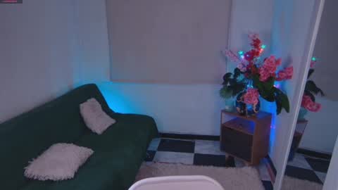 lucy online show from April 14, 2026, 6:19 am