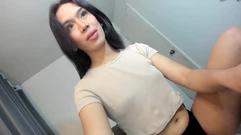 Snapshot of lucy_shane chatting on September 14, 2025, 10:58 am lucy_shane online show from September 14, 2025, 10:58 am