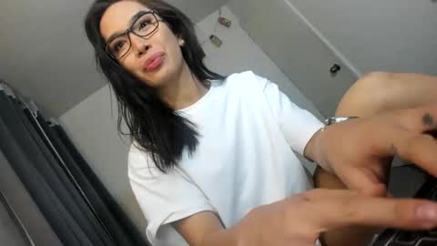 Snapshot of lucy_shane chatting on September 18, 2025, 6:43 pm lucy_shane online show from September 18, 2025, 6:43 pm