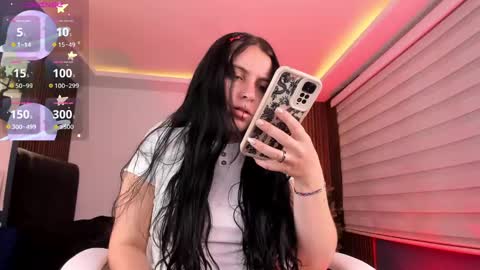 Sofia  online show from December 13, 2024, 4:22 am