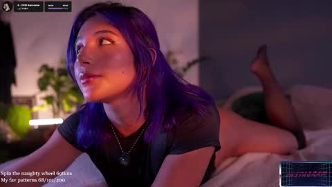 Lucy Alien  online show from October 18, 2025, 3:24 pm