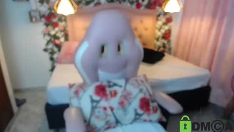 Snapshot of lucycute_1 chatting on February 12, 2025, 6:51 pm Lucy Cute online show from February 12, 2025, 6:51 pm