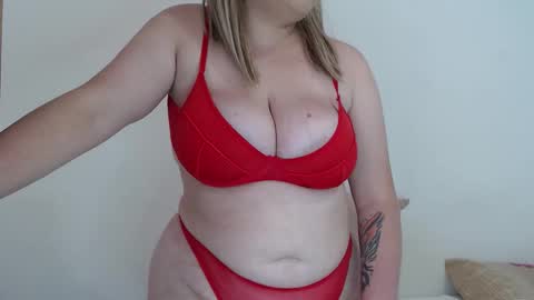 Lucy online show from October 20, 2025, 8:42 pm