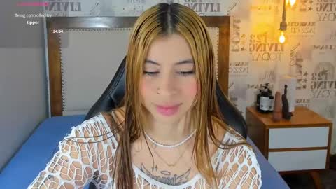 L U C Y  online show from October 4, 2025, 11:52 am