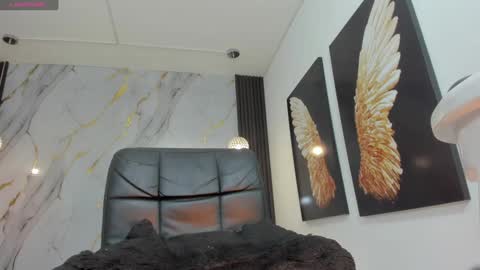 Luciana online show from January 12, 2025, 12:49 am