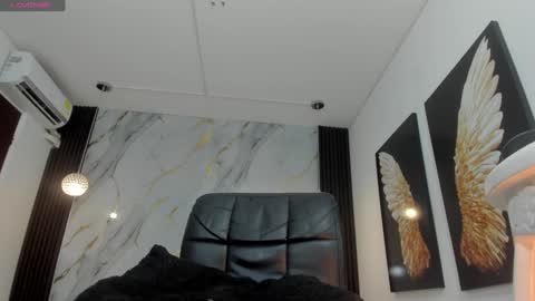 Luciana online show from January 19, 2025, 9:45 pm