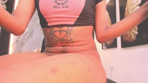 Luciana online show from March 11, 2025, 7:48 am