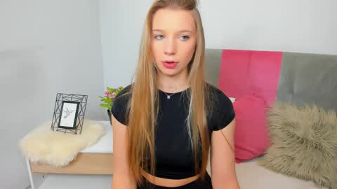 Lucy online show from April 1, 2026, 8:17 pm