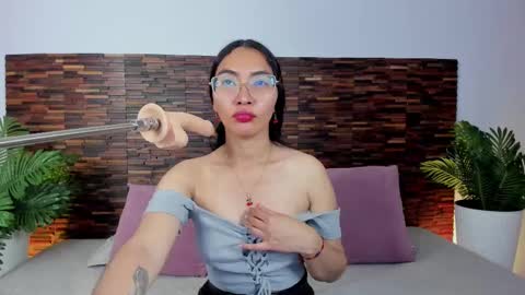 Lucy Liiu online show from March 27, 2026, 9:14 pm