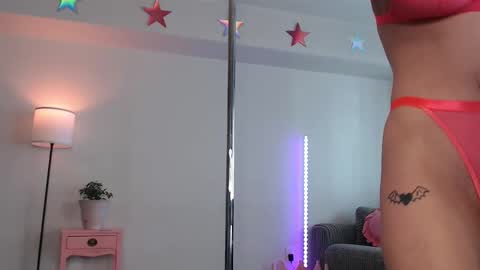 Snapshot of lucyyluvss chatting on November 2, 2025, 9:39 pm Lucy online show from November 2, 2025, 9:39 pm