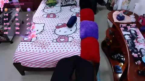 Snapshot of lufek_23 chatting on February 13, 2025, 5:44 pm Lufek23 online show from February 13, 2025, 5:44 pm