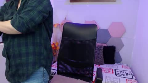 Snapshot of lui_fer01 chatting on October 12, 2025, 11:09 am lui_fer01 online show from October 12, 2025, 11:09 am