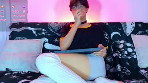 Lui online show from February 26, 2026, 4:44 am