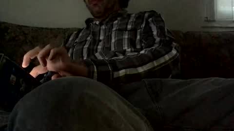 Luis online show from February 15, 2026, 5:42 pm