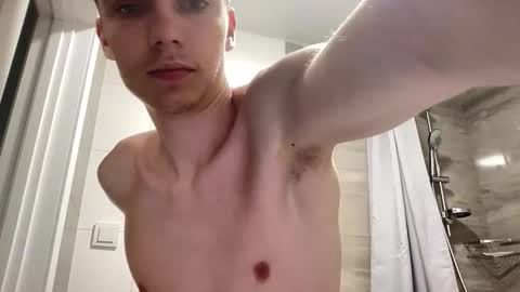 Luis online show from October 2, 2025, 1:07 pm