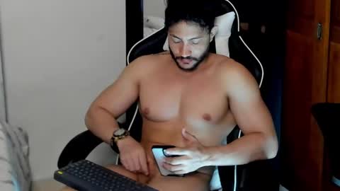 Snapshot of luis_baptista chatting on December 21, 2024, 8:50 am luis_baptista online show from December 21, 2024, 8:50 am