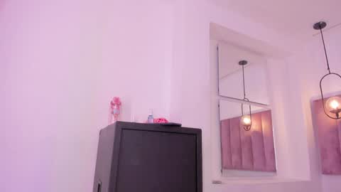 L U I S A online show from January 13, 2025, 1:56 am