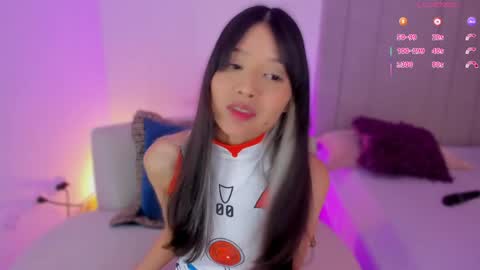 L U I S A online show from April 4, 2026, 8:28 pm