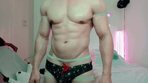 Snapshot of luisfernikesportboy chatting on February 9, 2026, 4:55 pm Luis Fer PVT IS OPEN online show from February 9, 2026, 4:55 pm