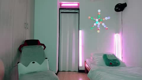 Snapshot of luisfernikesportboy chatting on February 16, 2026, 9:22 pm Luis Fer PVT IS OPEN online show from February 16, 2026, 9:22 pm