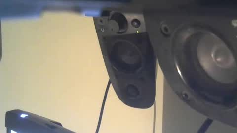 luisjetron199 online show from June 7, 2026, 12:04 am