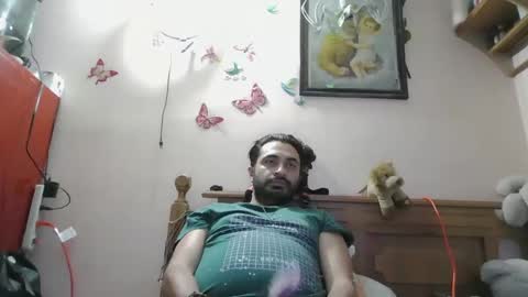 Snapshot of luismiastarot chatting on September 25, 2025, 3:32 am luismiastarot online show from September 25, 2025, 3:32 am