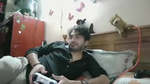 luismiastarot online show from October 8, 2025, 3:59 am