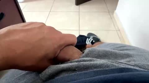 Snapshot of luiso29 chatting on September 19, 2025, 5:46 pm luiso29 online show from September 19, 2025, 5:46 pm