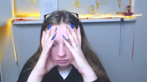 Luiza online show from December 11, 2024, 11:08 am