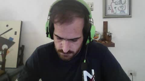 Snapshot of lukaakul69786784 chatting on April 2, 2026, 5:10 pm Luka online show from April 2, 2026, 5:10 pm